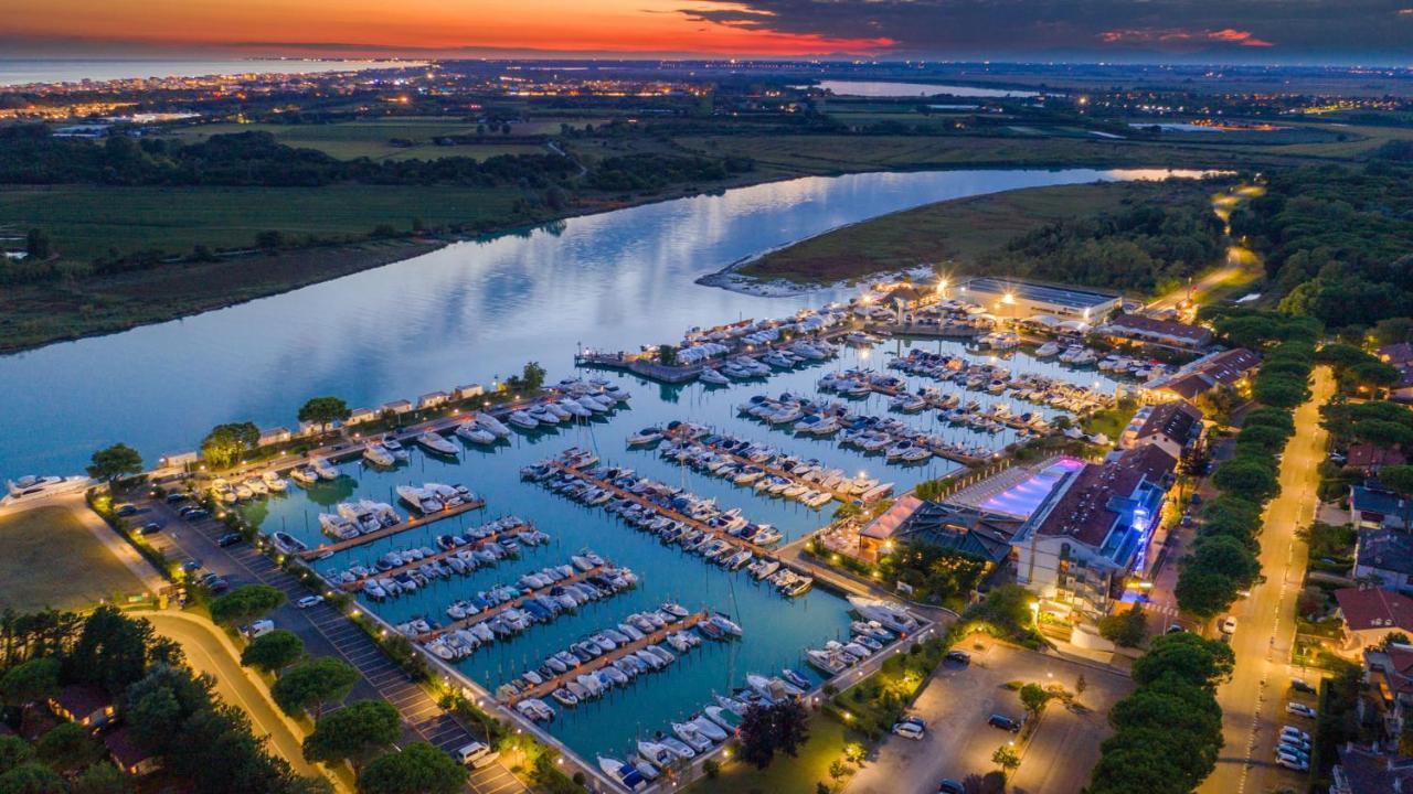 Marina Uno Floating Resort Lignano Sabbiadoro Luaran gambar